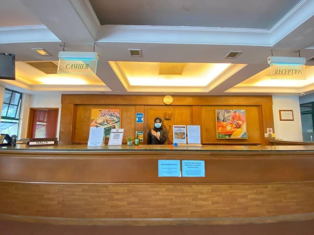 Residence Inn Cherating Exterior photo